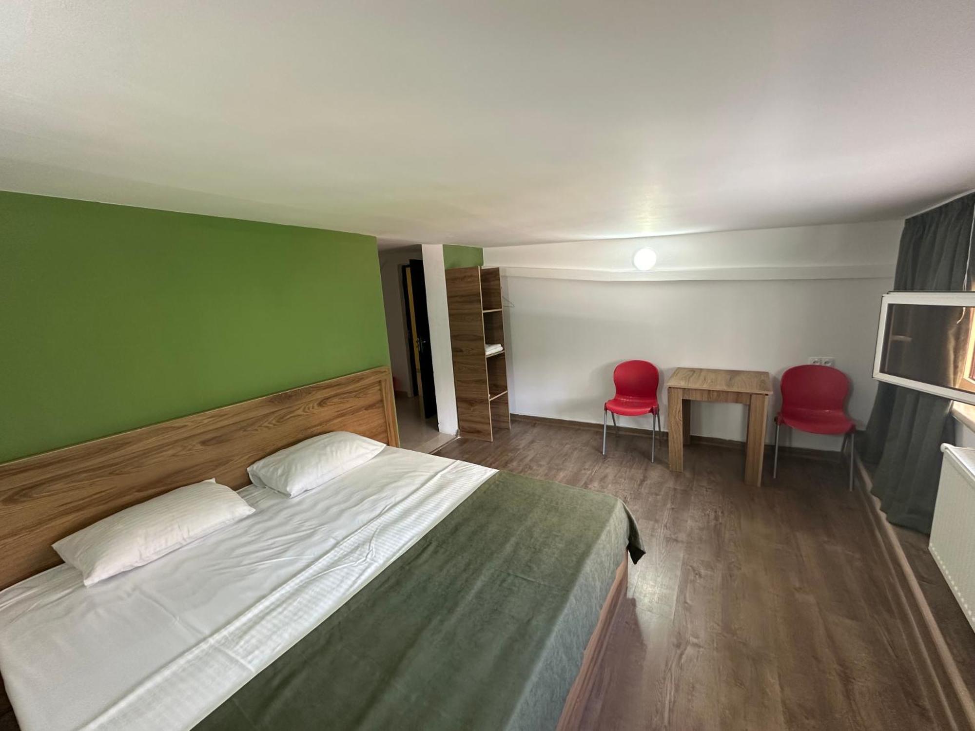 Express Hotel Yerevan Ngoại thất bức ảnh