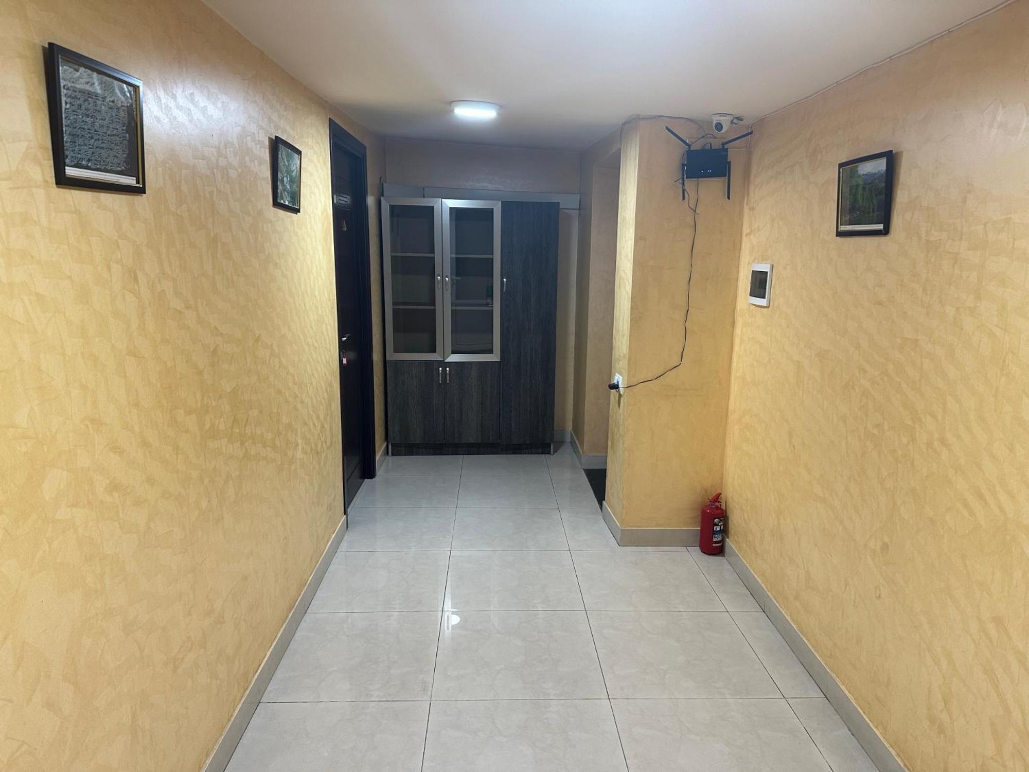Express Hotel Yerevan Ngoại thất bức ảnh